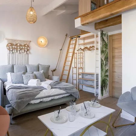 Majopi 12 - Central, Ac, Close To Palais & Beaches * Cannes