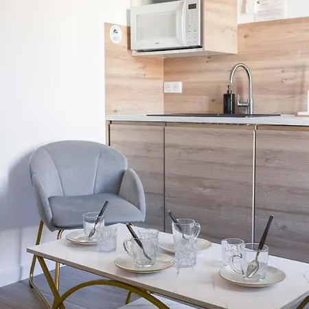 Majopi 12 - Central, Ac, Close To Palais & Beaches * Cannes
